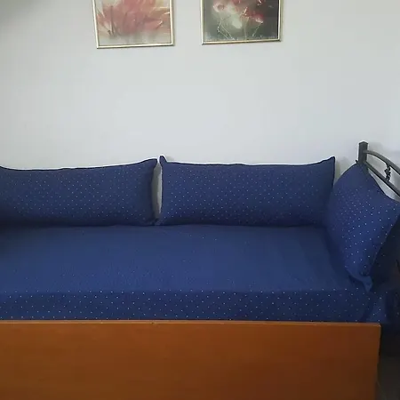 בית נופש Relaxing Near The Sea אפאנומי